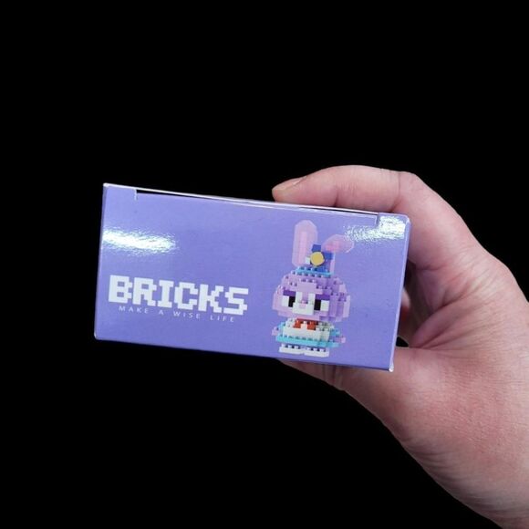 Brand New Disney Stella Lou Bricks Lego Figure - Picture 3 of 5